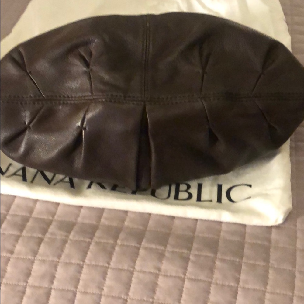 Banana Republic small shoulder Bag. - Picture 5 of 7